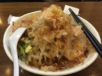 「黒ラーメン+全部マシ」@骨太味覚の写真