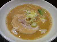 「濃厚旨コク鶏そば」@吉田商店の写真