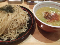 「【水曜限定】白湯つけそば　７８０円」@地球の中華そばの写真