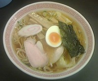 「ラーメン+ワンタン」@ラーメン大至の写真