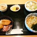 小梅御膳560円(税別)