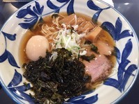 「醤油らーめん+味たま」@らーめん 神田 磯野の写真