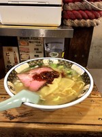 「すごい煮干ラーメン・麺カタメ・塩味変更」@すごい煮干ラーメン凪 新宿ゴールデン街店 本館の写真