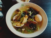 「【限定】白はまぐりと春野菜のしおらぁ麺 ￥820 他」@中華蕎麦 瑞山（ZUIZAN）の写真