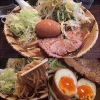 「らーめん 690円 野菜100円 味玉100円 麺量 1.5」@麺舗十六の写真