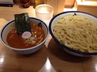 「辛いつけ麺・温（特盛り） 900円」@つけめん 玉 町田店の写真
