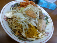 「まぜそば（300g、豚2枚）」@らーめん おうか 松戸松飛台店の写真