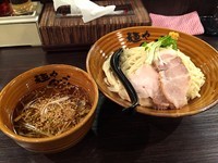 「鰹節薫る塩つけそば・大盛り」@麺や でこの写真