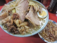 「富士丸ラーメン（８５０円）＋アブラ増し」@ラーメン富士丸 神谷本店の写真