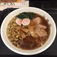 「おいしい醤油」@らーめん山猫亭の写真
