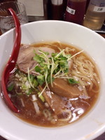 「中華そば700円」@担担麺 手しごと ごま金の写真