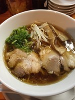 「らーめん定食　しょうゆ(800円)」@ぺぺらーめんの写真