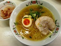 「日本ラーメン」@餃子の王将 宝塚インター店の写真