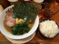 「ラーメン670円、ミニライス100円」@横浜家系ラーメン つばさ家 立川店の写真