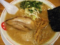 「黒丸らーめん620円」@完熟らーめん本丸 二本松店の写真