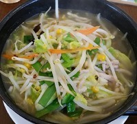 「野菜たっぷり入りタンメン（大盛り）　680円」@福運の写真