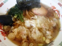 「ワンタンメン醤油810円」@竹打ち麺工房 たかまるの写真