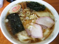 「ワンタンメン・醤油800円」@手打ち中華 たきざわの写真