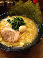 「ラーメン ¥650」@濃厚豚骨ラーメン 濱虎家の写真