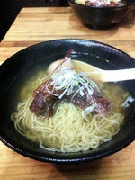 「エアーズロック味玉付き(680円)+中盛(50円)」@らあめん エアーズロックの写真