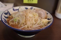 「ラーメン(ニンニク・アブラ)650円」@豪麺MARUKOの写真