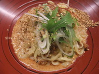 「汁なし金胡麻担担麺（2辛）（780円）」@金蠍の写真