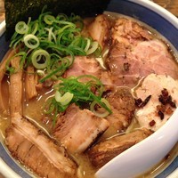 「肉そば 大盛」@中華そば しんの助の写真