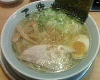「天然塩ラーメン」@三豊麺 日本橋茅場町店の写真