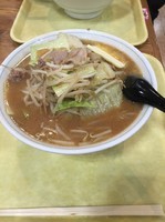 「みそラーメン（中）とバター」@中みその写真