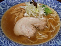 「醤油らーめん」@大瑠璃の写真