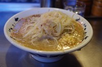 「ラーメン(ニンニク・アブラ)680円」@らーめん大 竹ノ塚店の写真
