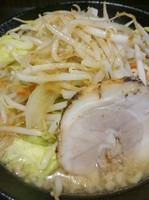 「温野菜らーめん(750円)+大盛(ランチサービス)」@跳馬らーめんの写真