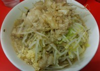 「ラーメン　ヤサイニンニクアブラ　680円」@ラーメン二郎 松戸駅前店の写真
