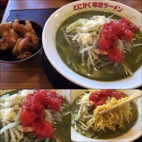 「バジル味噌ラーメン 840円 （サービス唐揚げ）」@味噌っち 岩岡屋の写真