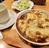 「焼きチーズカレーセット（980円）」@茶房 館の写真