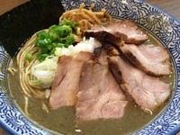 「☆チャーシュー極上濃厚煮干しそば☆」@煮干しつけ麺 宮元の写真