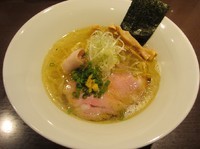 「虎徹そば塩（７５０円）奥久慈しゃも、黒さつま鶏Ｖｅｒ」@麺や 虎徹の写真