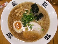 「東京とんこつラーメン＋大盛り」@おおぎやラーメン 前橋西片貝店の写真