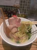 「特製鶏そば」@NOODLE STOCK 鶴おかの写真