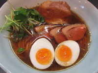 「にほんいち醤油そば 　「870円」」@麺巧 潮の写真