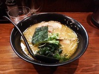 「北海道味噌らーめん」@北海道らーめん 麺屋とみ吉の写真