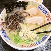 「ラーメン（カタ）680円」@博多ラーメン よねちゃんの写真