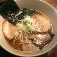 「支那そば＋炙りチャーシュー」@日本橋 製麺庵 なな蓮の写真