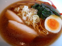 「《限定》　赤城鳥と鰹の醤油ラーメン」@麺＆cafe Coi.Coi.の写真