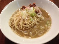 「肉そば（小）：750円」@自家製麺 伊藤 銀座店の写真