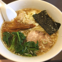 「ワンタンメン」@中華料理 熊の写真