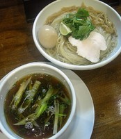 「細つけ麺(大盛)+味玉」@麺や維新の写真
