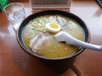 「みそラーメン」@ラーメン専門三代目 月見軒 札幌駅北口店の写真
