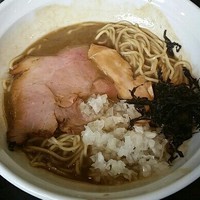 「煮干濃麺ＨＶ　８００円」@濃麺 海月の写真