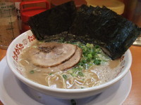 「らーめん　６８０円」@九州大分らぁめん たまがった 西口店の写真